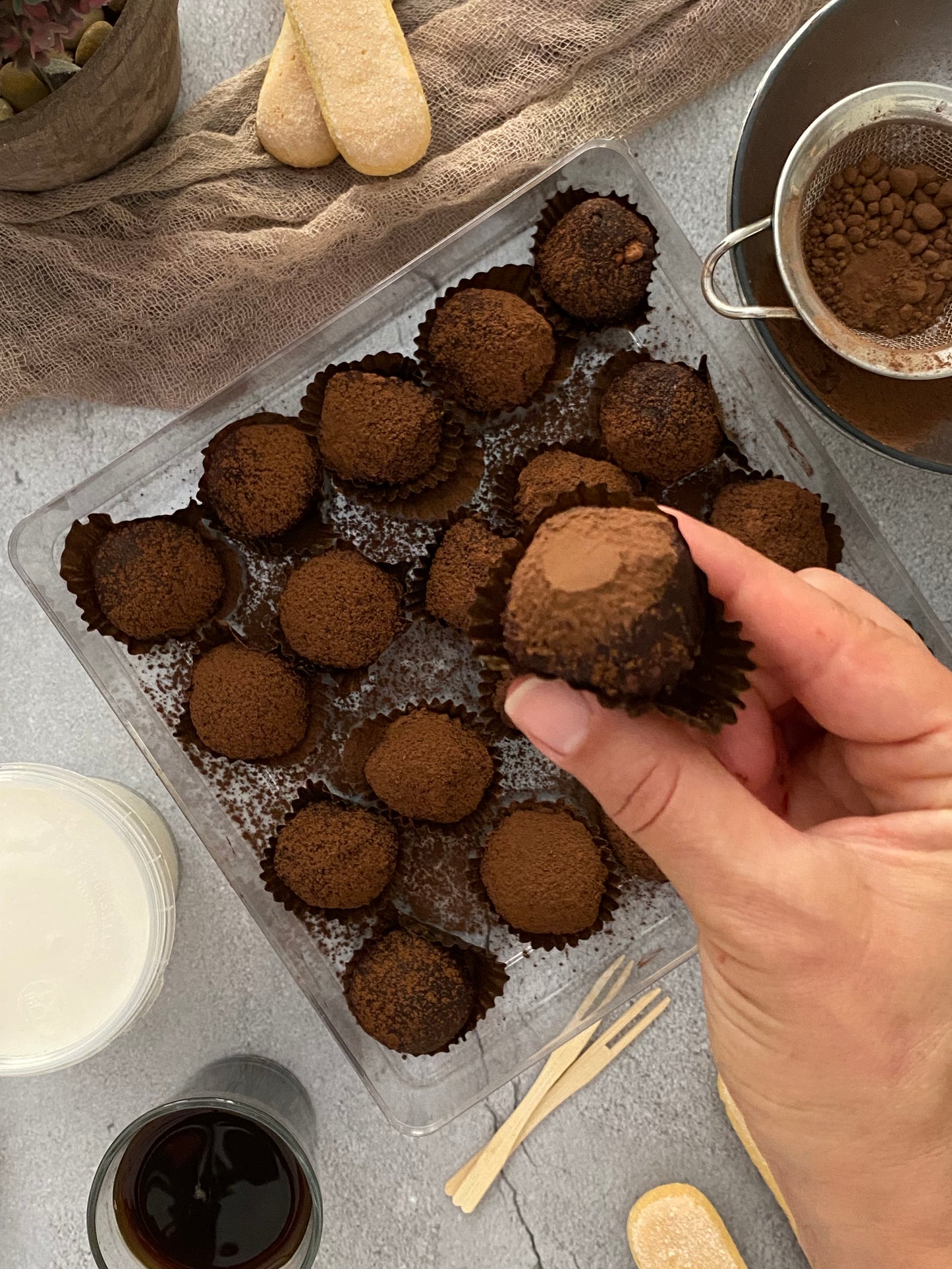 Tiramisu Balls